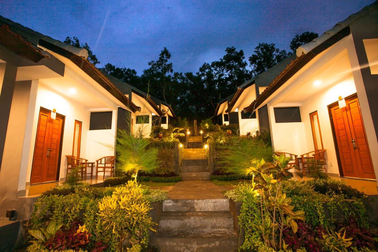 Singgahan Bungalow By Ecommerceloka Toyapakeh Luaran gambar